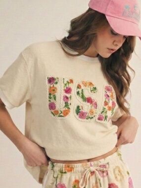 "The Flora" USA Lace Patch Daydream Relaxed Fit Top